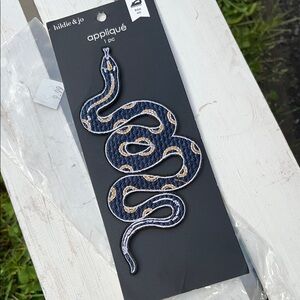 3/$15🍄 Blue Snake Appliqué